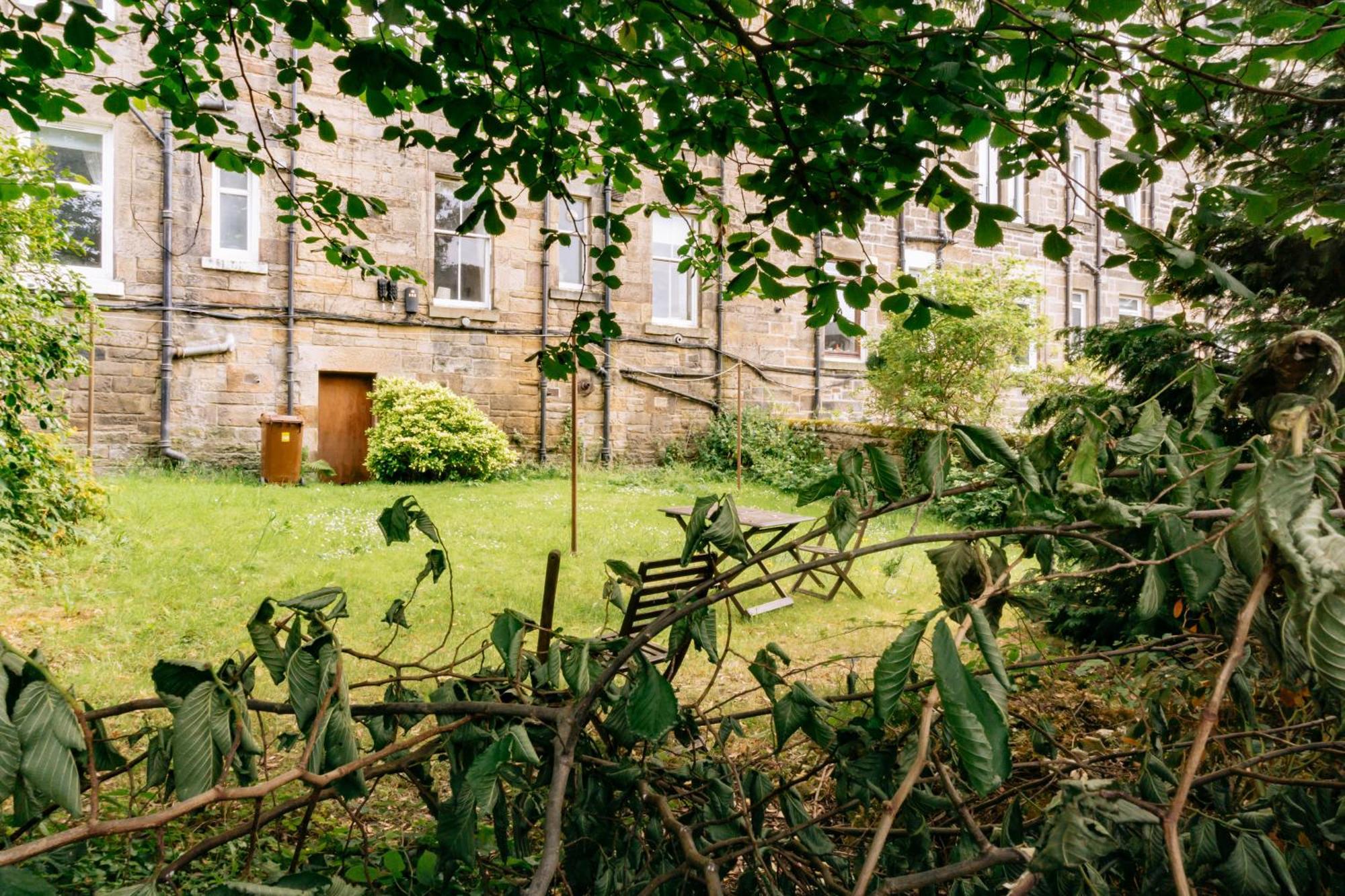 Stylish 3 Bedroom Apartment Near Hollyrood Park Edimburgo Exterior foto